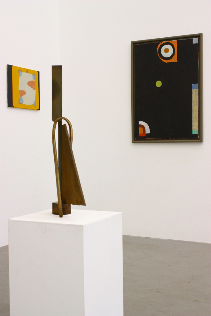 'South East', A.P.T. Gallery, London (2009). Left: Tortue (2009) (with Stephen Lewis and Geoff Rigden)