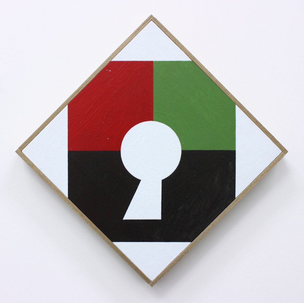 A diamond aspect painting with white corners and a white central keyhole shape surrounded by red, black and green